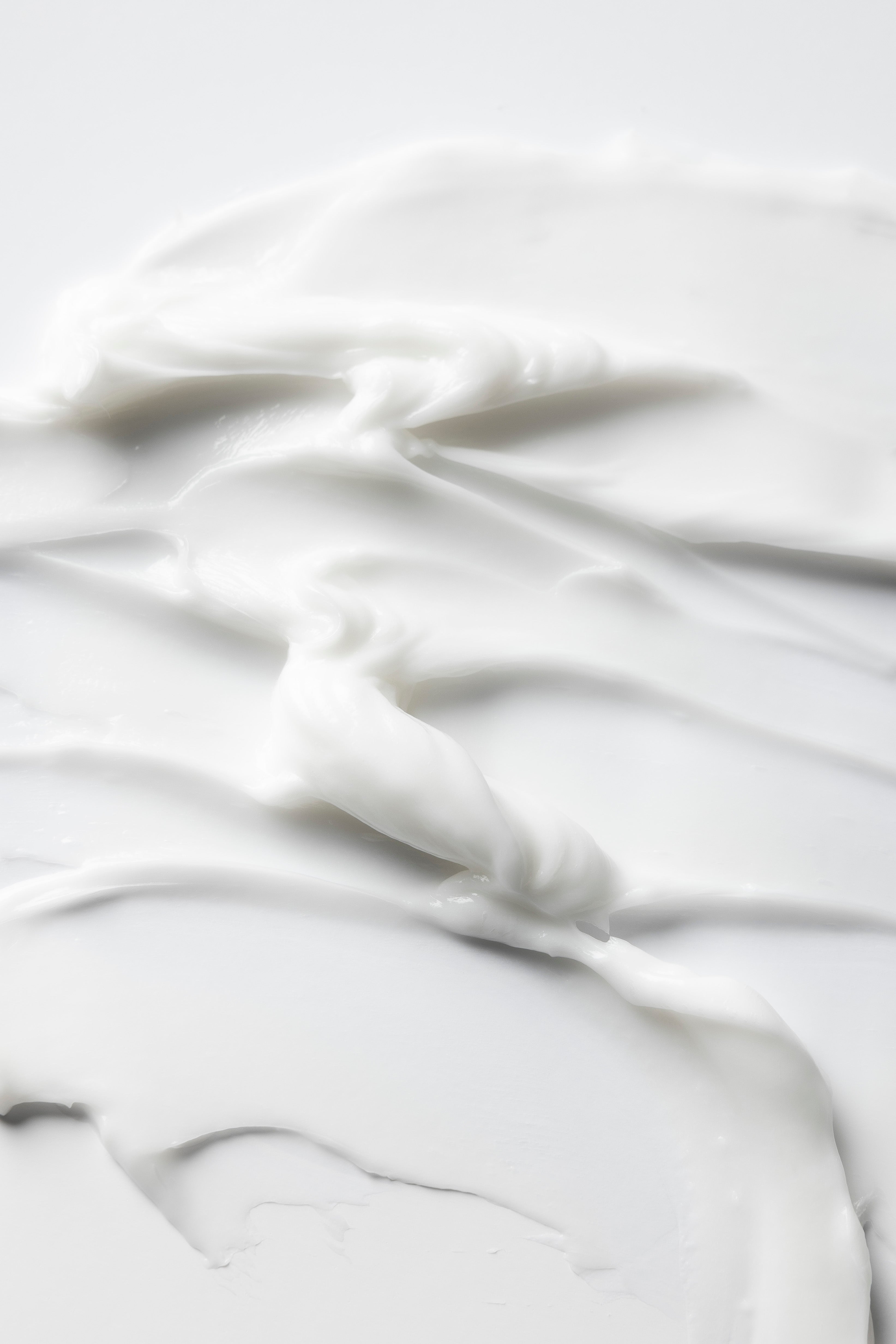 La Bonne Crème de Jour à l'Acide Hyaluronique : Avantages et Prendre Soin de Soi