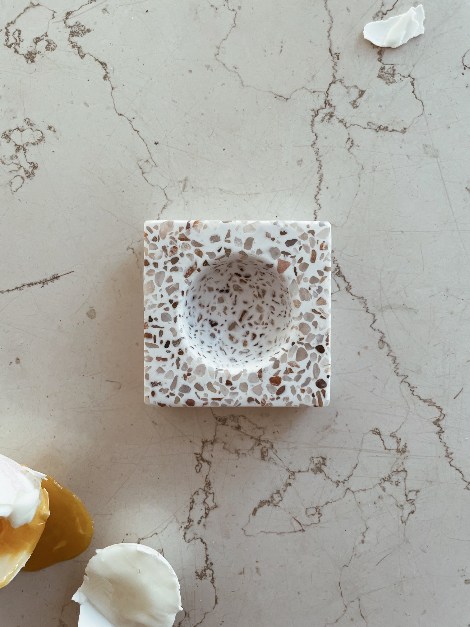 HUMDAKIN Terrazzo Egg Tray Single Terrazzo