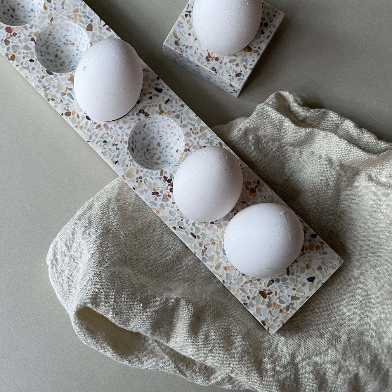HUMDAKIN Terrazzo Egg Tray Single Terrazzo