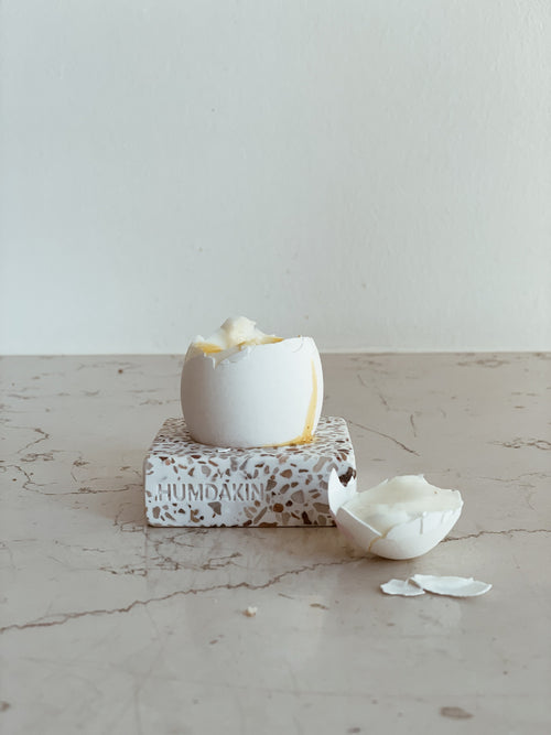 HUMDAKIN Terrazzo Egg Tray Single Terrazzo 138 Red/Beige
