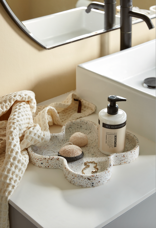 HUMDAKIN Palermo - Terrazzo Tray Terrazzo 138 Red/Beige