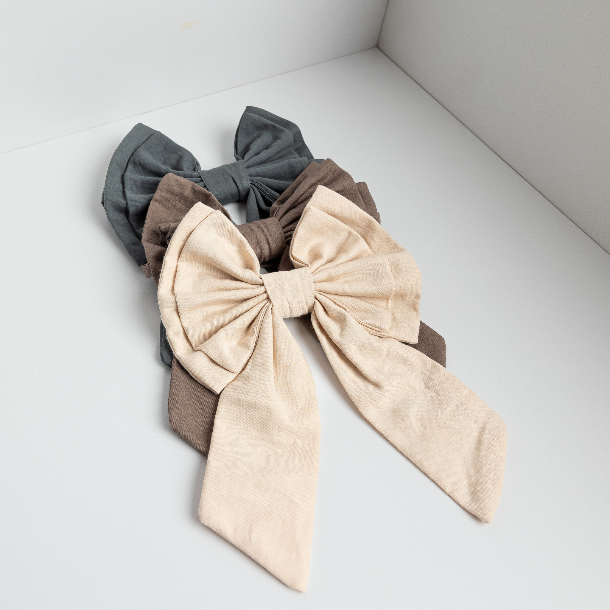 HUMDAKIN Decorative Bow Organic textiles 151 Waldorf