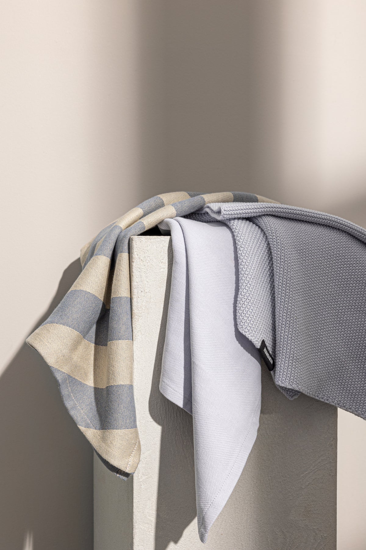 HUMDAKIN Recycled Cotton Tea Towel - 2 pack Organic Textiles 225 Blue Candy