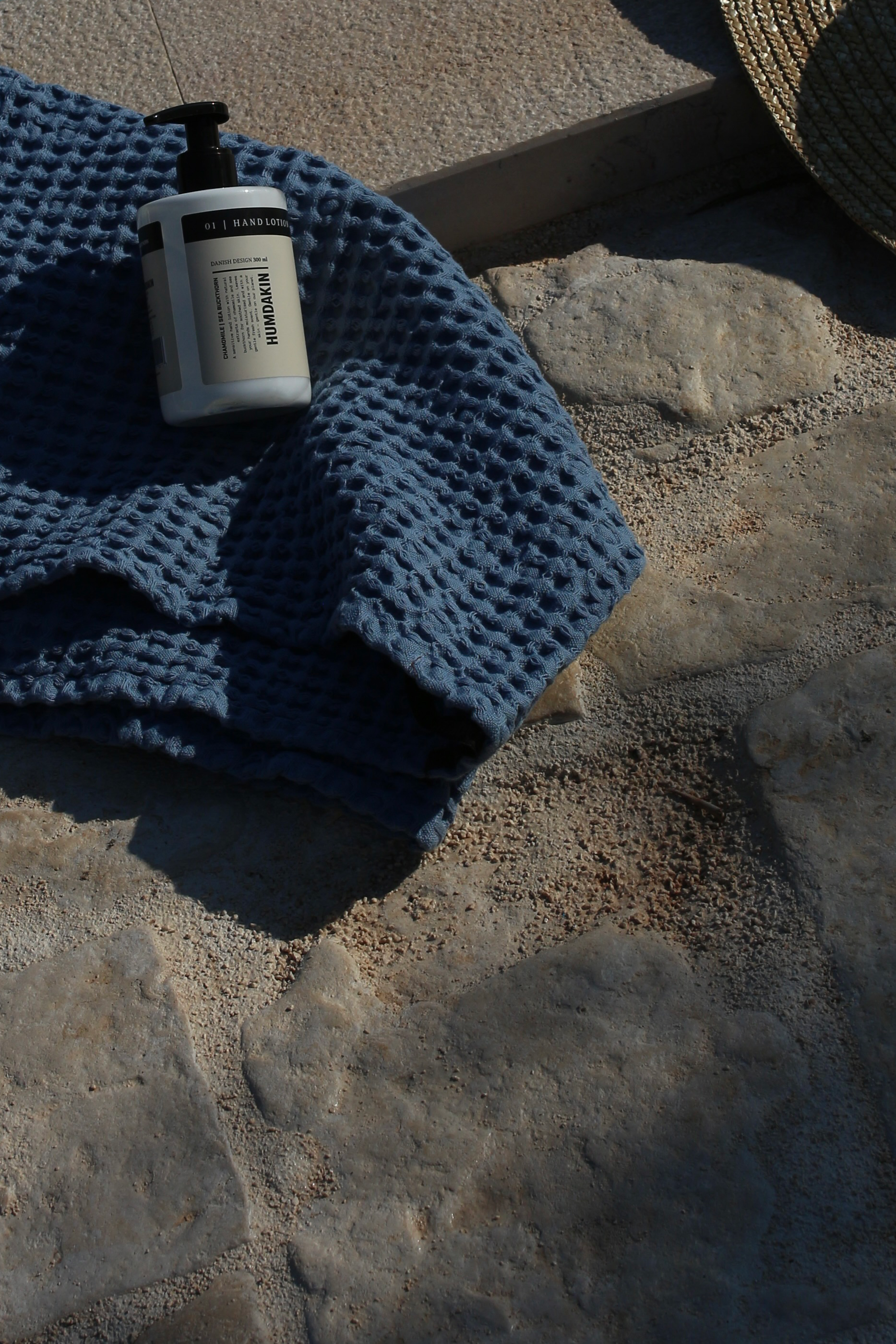 HUMDAKIN Waffle Bath Towel Organic textiles 037 Sea Blue